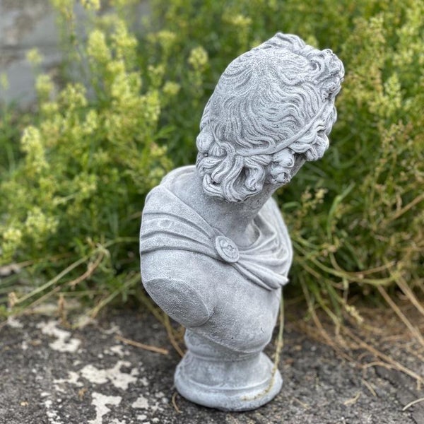 Dekorative Gartenbüste aus Stein im antiken Stil für den Außenbereich