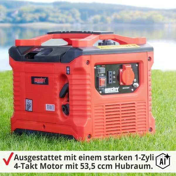 Hecht Stromerzeuger mit 1 Zylinder 4 Takt Motor und 53,5 Kubikzentimeter Hubraum für den mobilen Einsatz auf einer Wiese.