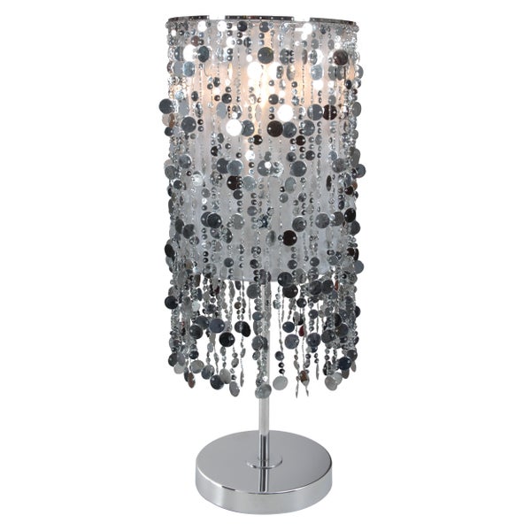 Tischleuchte mit hängenden Zierelementen