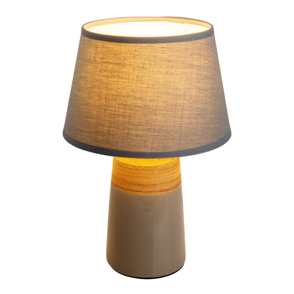 Tischleuchte mit Stoffschirm und Keramikfuß