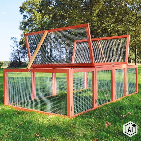 Großer Kleintierfreilauf aus Holz mit aufklappbaren Deckeln und Drahtgitter zur Unterbringung von Kaninchen oder Meerschweinchen im Garten