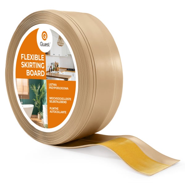 Quest selbstklebende weiche Sockelleiste auf einer Rolle für flexible Bodenabschlüsse.
