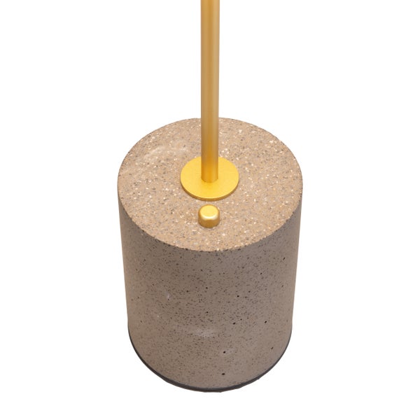 Akku Tischleuchte SETA grau 30 cm hoch aus Metall und Beton, mit fest verbauter LED