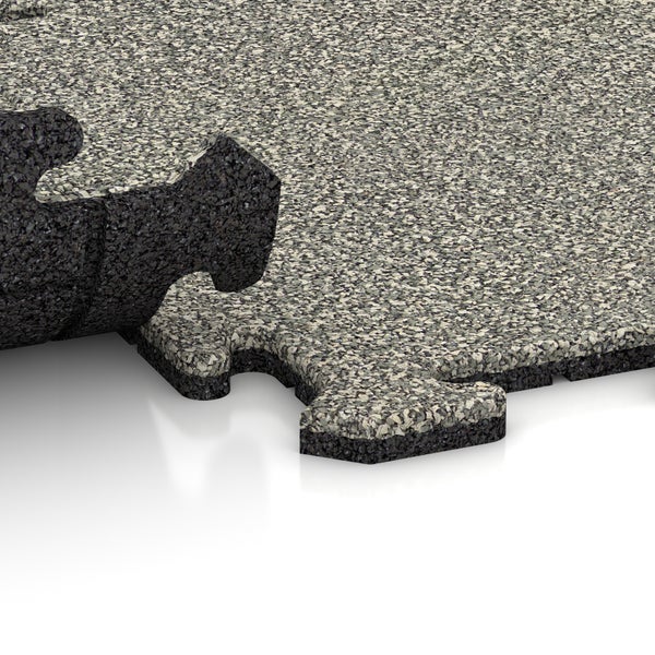 Bodenschutzmatte aus Gummi mit Puzzle-Verbindung und granulierter Oberfläche.