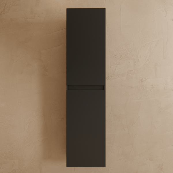 Hängender Badezimmerschrank als Hochschrank mit zwei Türen und Griffleisten.