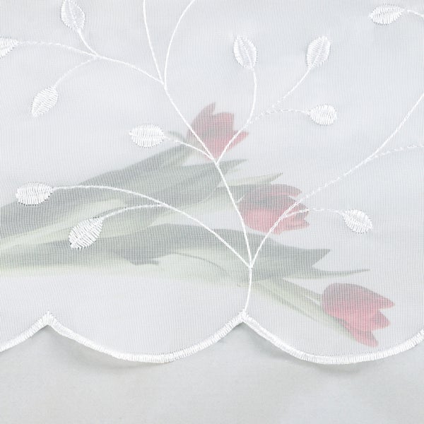 Gardine mit Blumenmuster aus transparentem Stoff