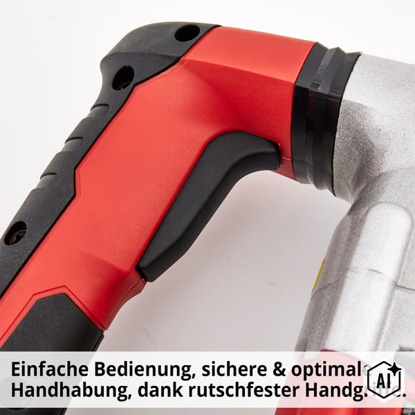 Detailansicht des rutschfesten Handgriffs einer elektrischen Maschine für einfache Bedienung und sichere Handhabung.