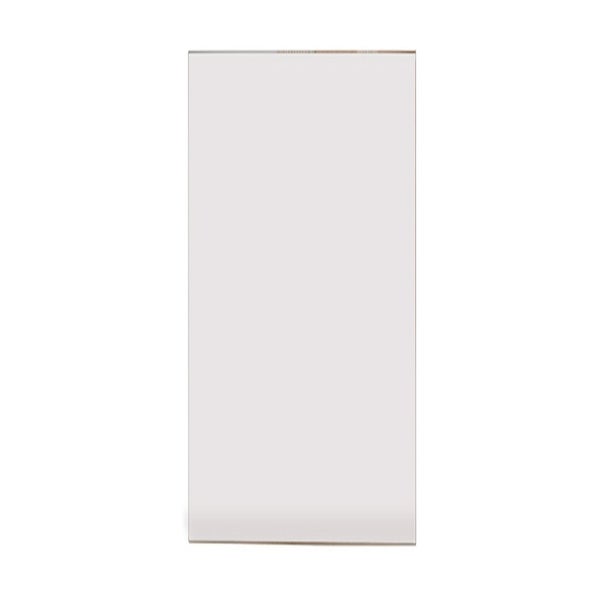 Rechteckiger Wandspiegel ohne Rahmen aus Glas.