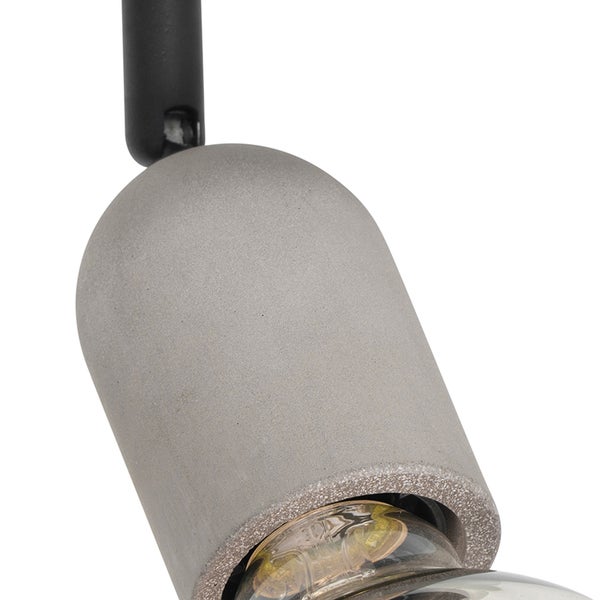 Industrieller Fleck schwarz mit Beton - Pedra