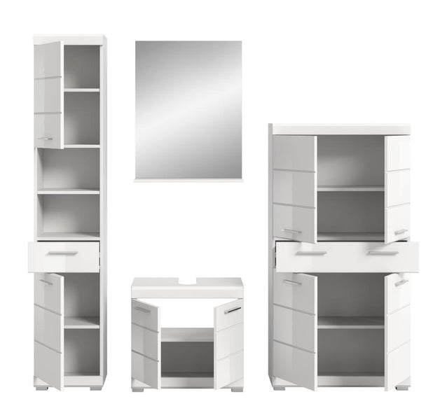 Badezimmermöbel Set in Hochglanz Weiß, bestehend aus Hochschrank, Spiegel, Waschbeckenunterschrank und Highboard mit geöffneten Türen.