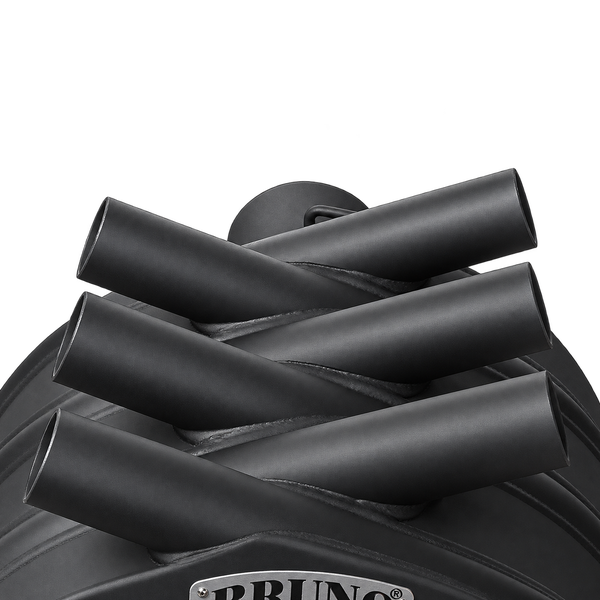 Detailansicht der Konvektionsrohre eines Bruno Kaminofens mit Bruno Logo.