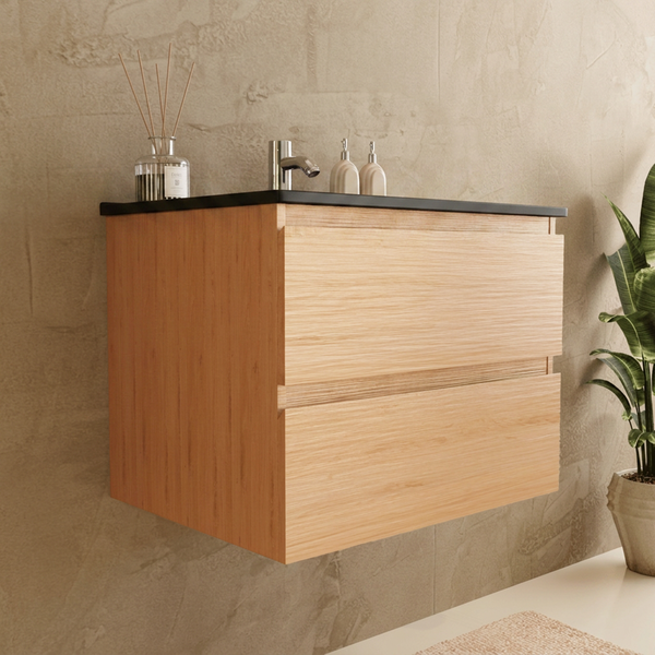 Wandhängender Waschtischunterschrank in Eichenoptik mit zwei Schubladen und Abdeckplatte in einem modernen Badezimmer.
