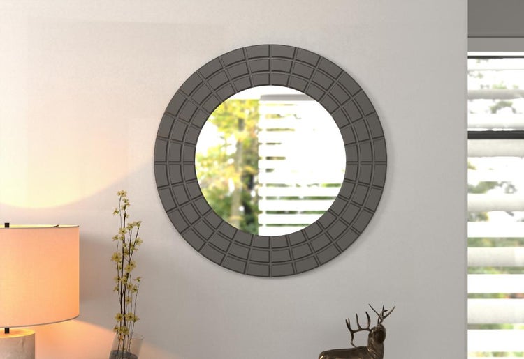 Runder Wandspiegel mit verzierter Umrandung