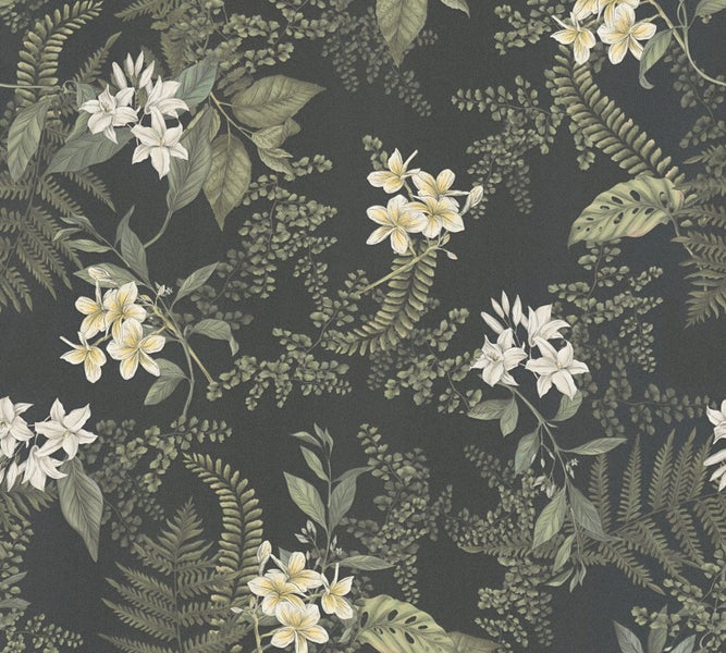 Wohnzimmer mit Sessel, Hocker und floraler Tapete