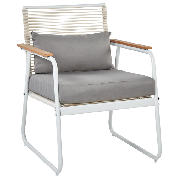 Gartensessel mit Armlehnen aus Holz und grauem Kissen