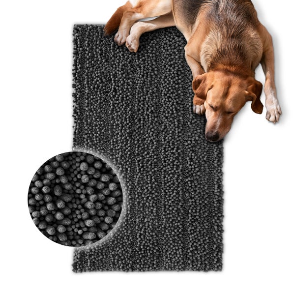 Runder Teppich mit geometrischem Muster, rutschfester Unterseite und Detailansicht der Materialstärke.