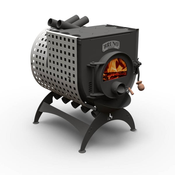 Holzofen mit Ofenrohren und Schutzgitter