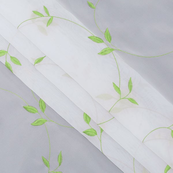 Gardine aus Voile mit Blätterstickerei