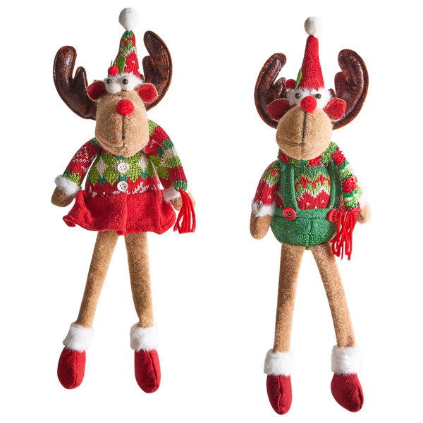 Zwei weihnachtliche Rentierfiguren mit Geweih, Mützen und festlicher Kleidung