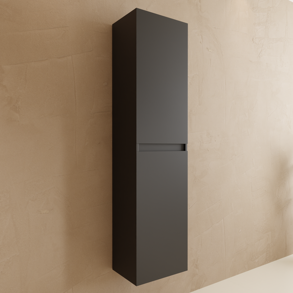 Hängender Bad Hochschrank mit zwei Türen und Griffmulde in modernem Design für die Wandmontage.