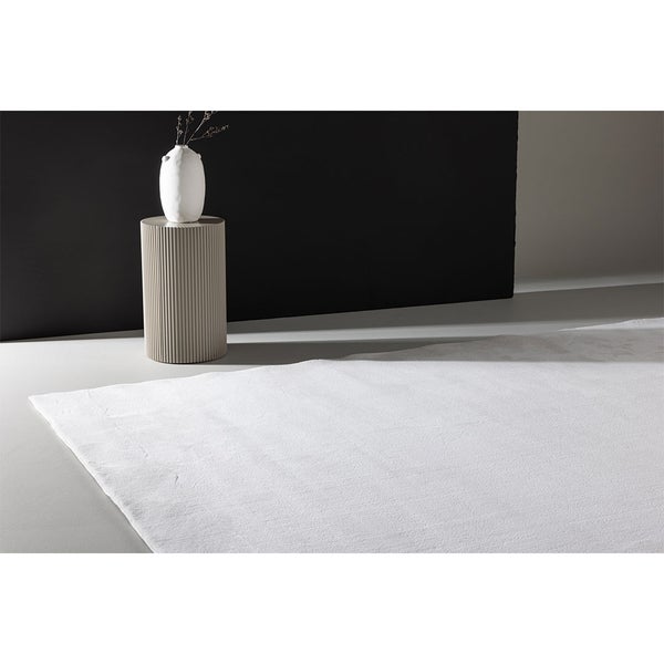Nixie Teppich 170x240 cm weiß. 170 X 240 X 1 cm