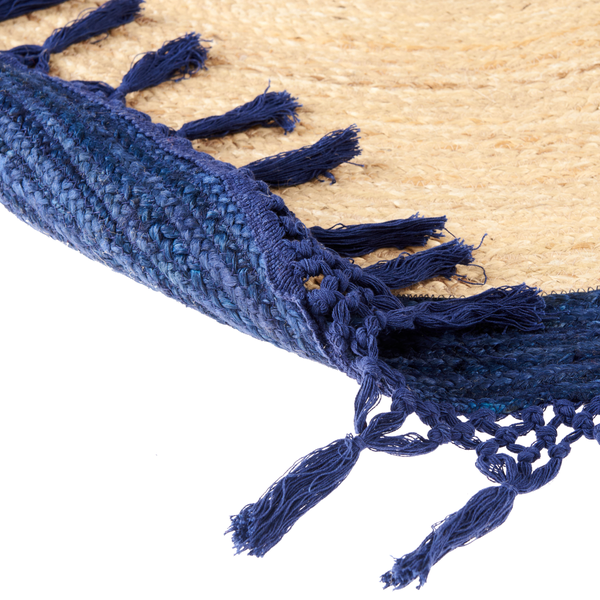 Technische Zeichnung eines Vorhangs mit einem Durchmesser von 140 Zentimeter und einem Zusatz von plusminus 2 Zentimeter.