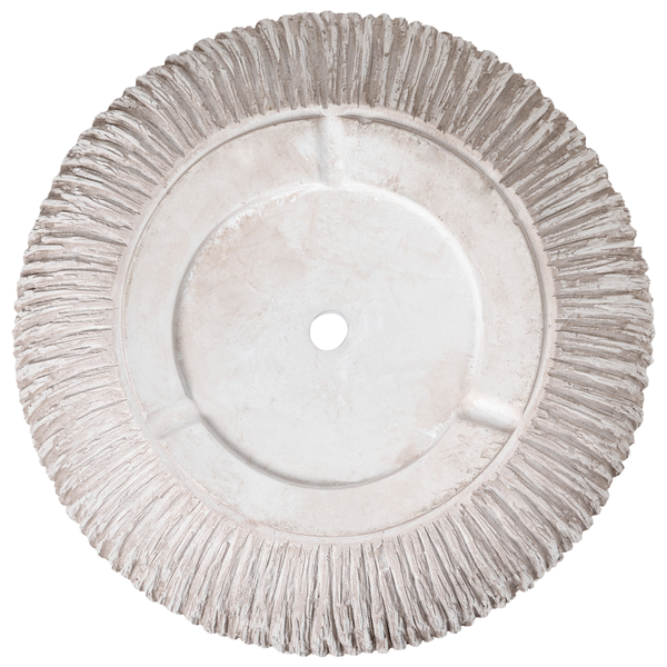 Pflanzenuntersetzer mit Loch in der Mitte und geriffelter Oberfläche