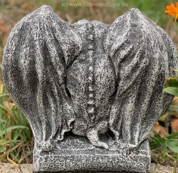 Gartenfigur Drache aus Steinguss, wetterfeste Skulptur für den Außenbereich