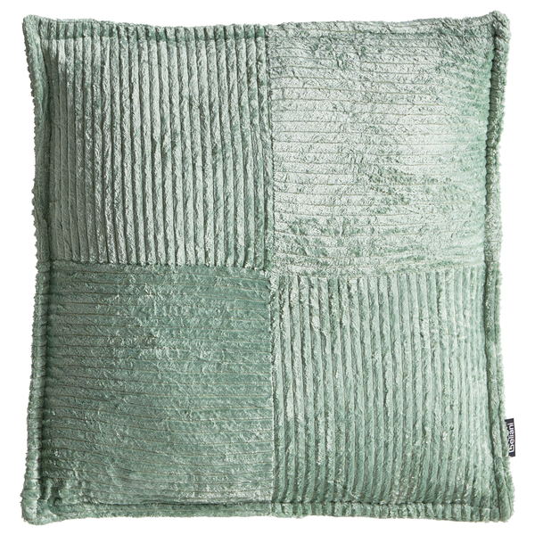 Quadratisches Dekokissen aus mintgrünem Cord in Patchwork-Optik mit vertikalen und horizontalen Rippen.