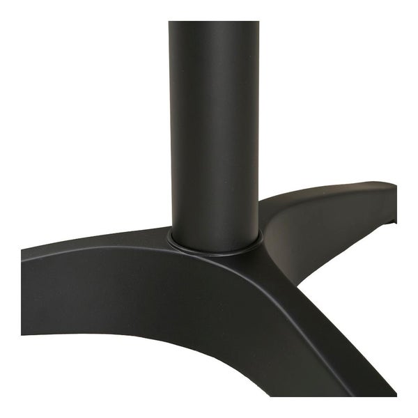 Detailaufnahme des Fußkreuzes eines Bürostuhls