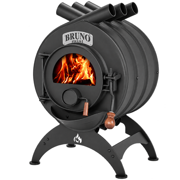 Bruno Mini Kaminofen aus Stahl mit Holzfeuer in der Brennkammer und Bruno Logo auf der Vorderseite.