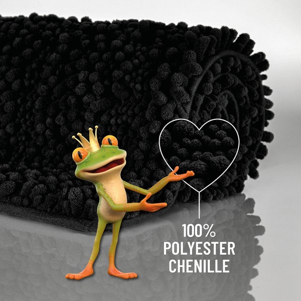 Schwarze Badematte aus 100 Prozent Polyester Chenille mit weicher Noppenstruktur.