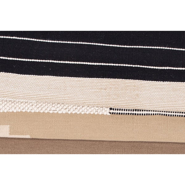 Aston Teppich 350x254cm Braun. 254 X 350 X 2 cm
