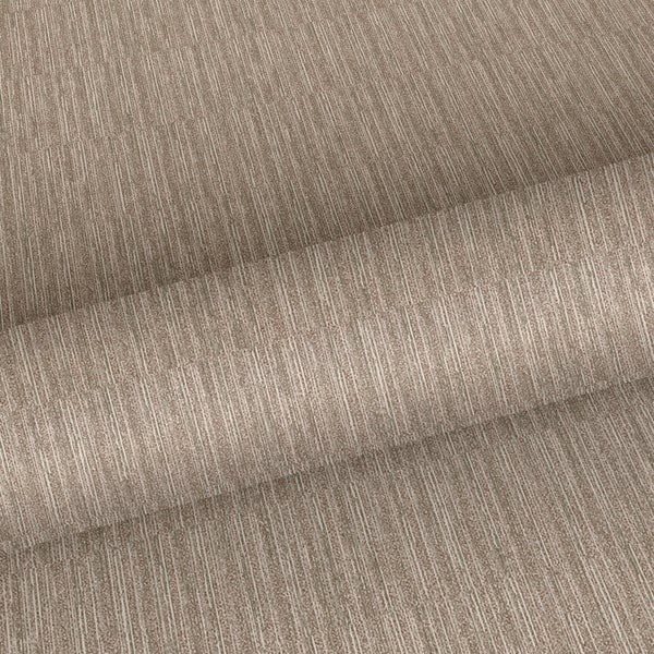 Teppichfliese mit linearem Muster.