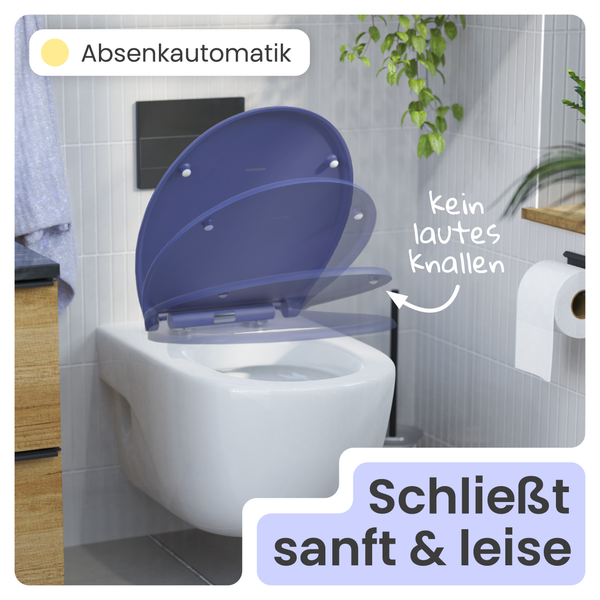 Wand-Tiefspül-WC mit Absenkautomatik und einem WC-Sitz.