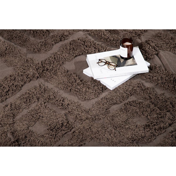 Hilma Teppich 350x250cm Braun. 250 X 350 X 2 cm