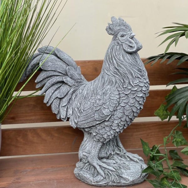 Gartenfigur Hahn aus Kunststein zur Dekoration im Außenbereich