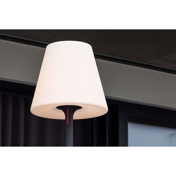 Moris Stehlampe für außen schwarz. 50 X 50 X 187 cm
