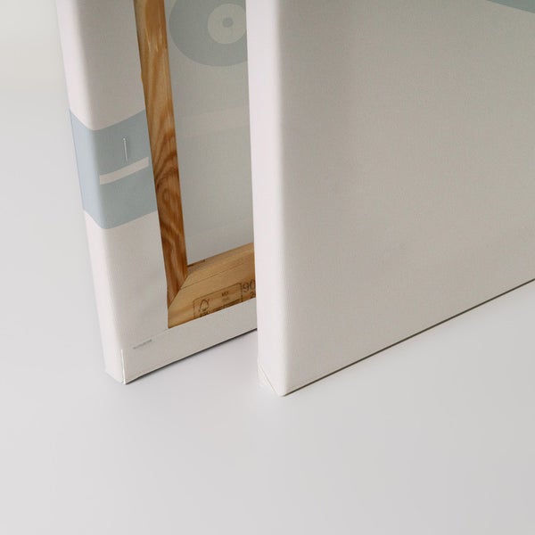 Detailansicht zweier Keilrahmen mit Leinwand und Holzrahmen