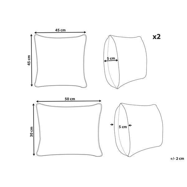 Abmessungen von zwei Kissen: ein Kissen ist 45 mal 45 Zentimeter groß und 5 Zentimeter dick, das andere ist 50 mal 30 Zentimeter groß und 5 Zentimeter dick.