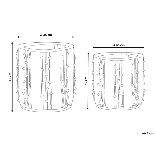 Skizze zweier Blumentöpfe mit den Maßen 35 Zentimeter Durchmesser und 45 Zentimeter Höhe, sowie 45 Zentimeter Durchmesser und 40 Zentimeter Höhe