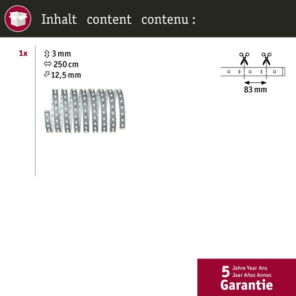 Moderne Küche mit MaxLED 500 Strip 2,5 m Beleuchtung unter den Hängeschränken und dem Küchenschrank