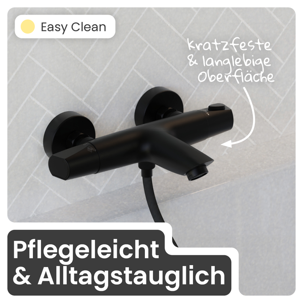 Schwarze Duscharmatur mit den Hinweisen: Easy Clean, kratzfeste und langlebige Oberfläche, pflegeleicht und alltagstauglich.