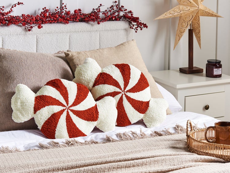 Dekokissen 2er Set SPIRAL CANDY Bouclé 35 x 58 cm Weiß Weihnachtsmotiv