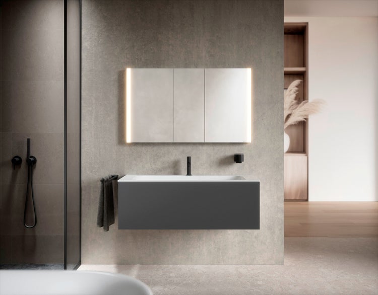 KEUCO Royal Mia Aufputz-LED-Spiegelschrank 120cm, 3 Türen, Seiten verspiegelt