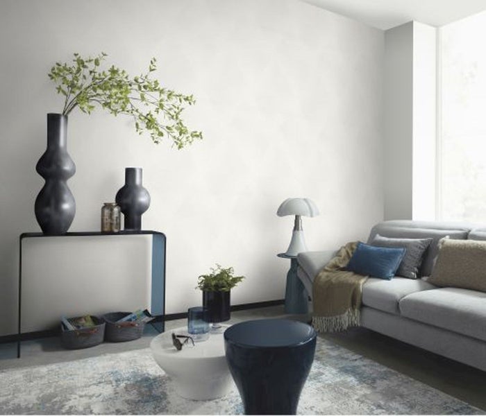 Wohnraum mit Wandbild eines Pferdes, Sitzsack und Holzspielzeug