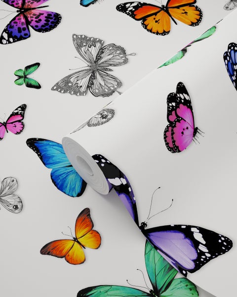 Tapetenrolle mit Schmetterlingsmuster