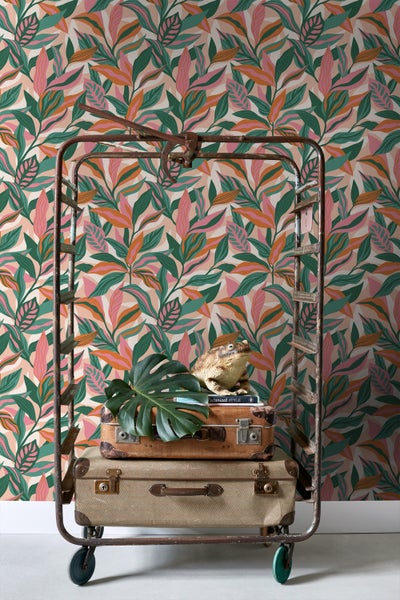 ESTAhome Tapete tropische Blätter Türkis, Rosa und Orange - 50 x 900 cm - 131044
