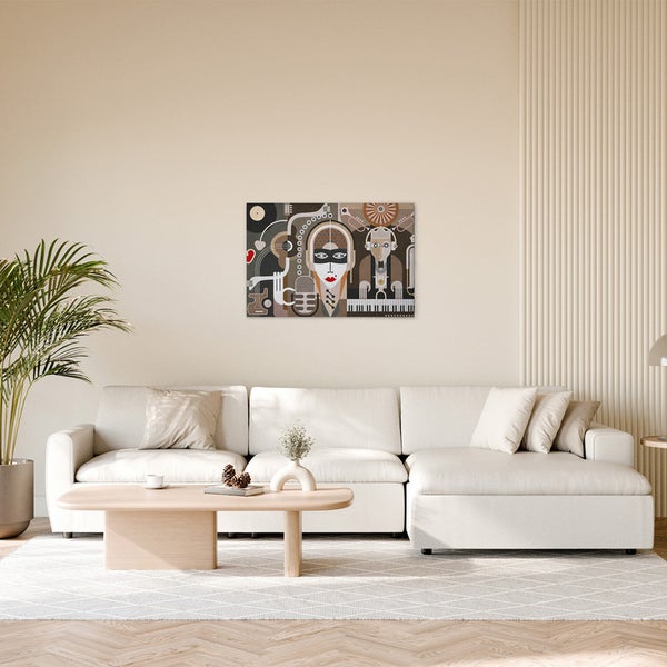 Wohnzimmer mit modernem abstraktem Gemälde an der Wand