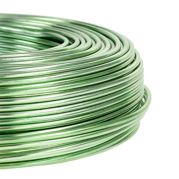 Rolle aus Aluminiumdraht für Bastelarbeiten oder Gartenbedarf.